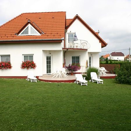 Doina Apartman Zalakaros Exterior foto
